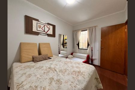 Casa à venda com 238m², 3 quartos e 3 vagasQuarto 1