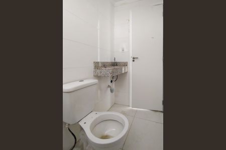 Apartamento para alugar com 82m², 2 quartos e sem vaga Apartamento para alugar com 82m², 2 quartos e sem vagaBanheiro da Suíte 2