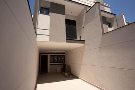 Casa à venda com 110m², 3 quartos e 2 vagasGARAGEM