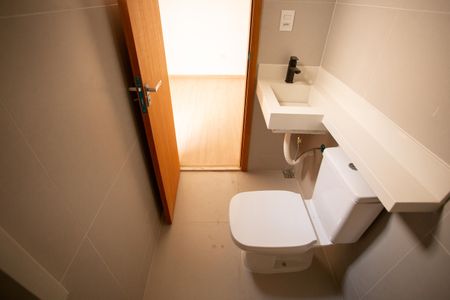 Casa à venda com 110m², 3 quartos e 2 vagasBANHEIRO QUARTO 2