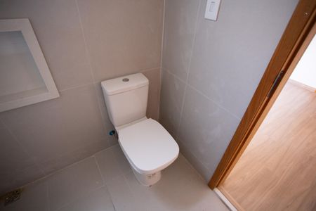 Casa à venda com 110m², 3 quartos e 2 vagasBANHEIRO QUARTO 3