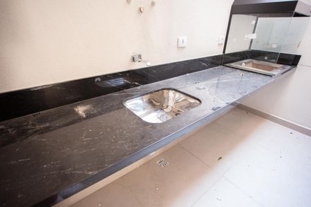 Casa à venda com 110m², 3 quartos e 2 vagasÁREA DE SERVIÇO