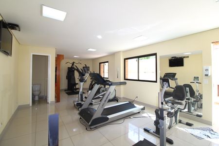 Apartamento à venda com 223m², 4 quartos e 3 vagasÁrea comum - Academia