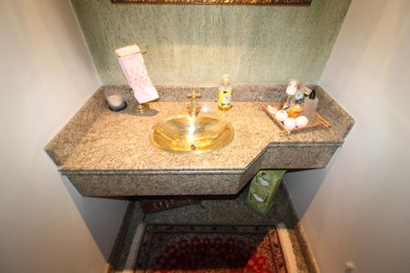 Apartamento à venda com 223m², 4 quartos e 3 vagasLavabo