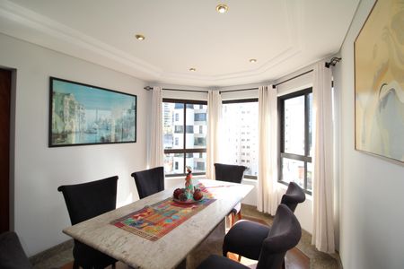 Apartamento à venda com 223m², 4 quartos e 3 vagasSala de Jantar 1