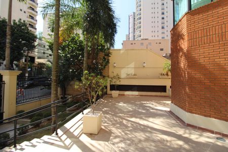 Apartamento à venda com 223m², 4 quartos e 3 vagasFachada