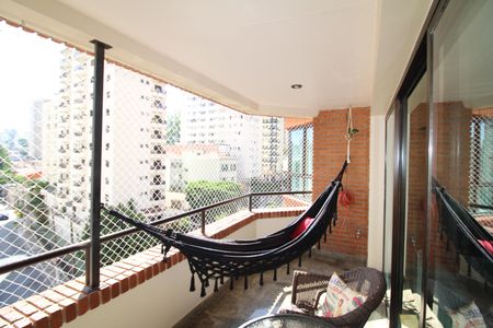 Apartamento à venda com 223m², 4 quartos e 3 vagasVaranda da Sala