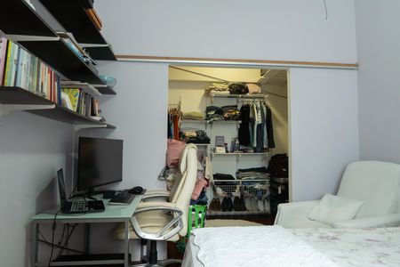 Apartamento para alugar com 80m², 2 quartos e 1 vaga Apartamento para alugar com 80m², 2 quartos e 1 vagaQuarto 2