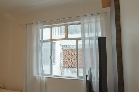 Apartamento para alugar com 80m², 2 quartos e 1 vaga Apartamento para alugar com 80m², 2 quartos e 1 vagaSala