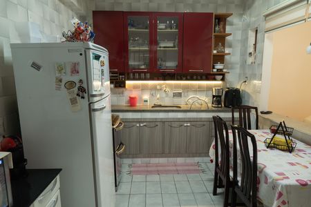 Apartamento para alugar com 80m², 2 quartos e 1 vaga Apartamento para alugar com 80m², 2 quartos e 1 vagaCozinha
