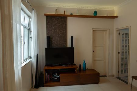 Apartamento para alugar com 80m², 2 quartos e 1 vaga Apartamento para alugar com 80m², 2 quartos e 1 vagaSala