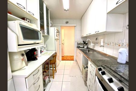 Apartamento à venda com 90m², 2 quartos e 1 vaga Apartamento à venda com 90m², 2 quartos e 1 vagaFoto 05