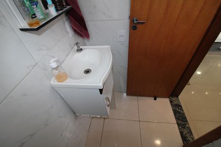 Casa à venda com 129m², 2 quartos e 2 vagasLavabo