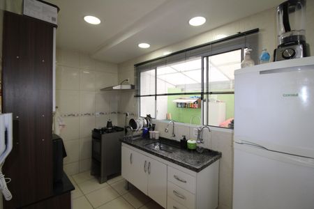 Casa à venda com 129m², 2 quartos e 2 vagasCozinha