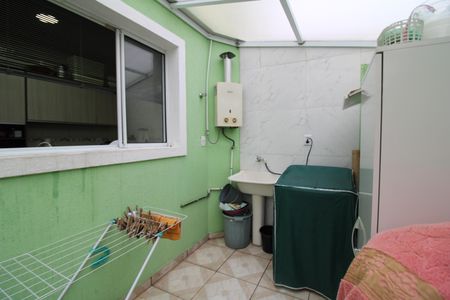 Casa à venda com 129m², 2 quartos e 2 vagasÁrea de Serviço