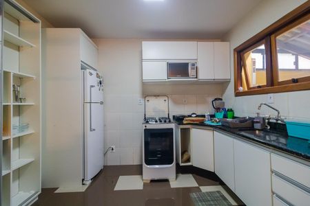 Casa à venda com 154m², 3 quartos e 2 vagasCozinha