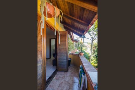 Casa à venda com 154m², 3 quartos e 2 vagasQuarto 1 - Varanda