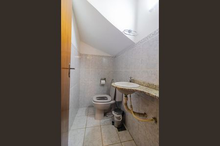 Casa à venda com 154m², 3 quartos e 2 vagasLavabo