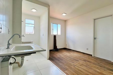 Apartamento para alugar com 38m², 1 quarto e 1 vaga Apartamento para alugar com 38m², 1 quarto e 1 vagaCozinha e Área de Serviço