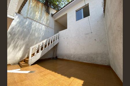 Casa à venda com 180m², 3 quartos e 1 vagaQuintal
