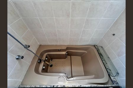 Apartamento para alugar com 161m², 2 quartos e 3 vagas Apartamento para alugar com 161m², 2 quartos e 3 vagasBanheiro Suíte