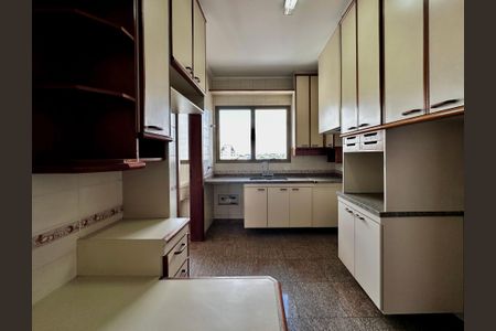 Apartamento para alugar com 161m², 2 quartos e 3 vagas Apartamento para alugar com 161m², 2 quartos e 3 vagasCozinha