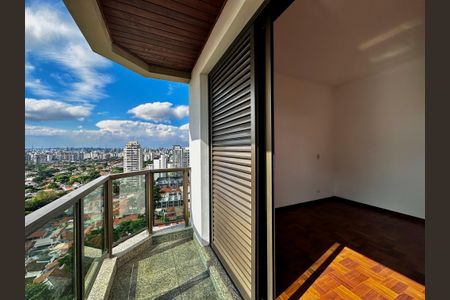 Apartamento para alugar com 161m², 2 quartos e 3 vagas Apartamento para alugar com 161m², 2 quartos e 3 vagasSacada Suíte