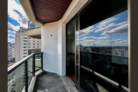 Apartamento para alugar com 161m², 2 quartos e 3 vagas Apartamento para alugar com 161m², 2 quartos e 3 vagasSacada