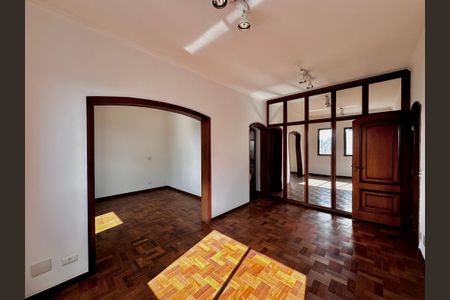 Apartamento para alugar com 161m², 2 quartos e 3 vagas Apartamento para alugar com 161m², 2 quartos e 3 vagasSuíte