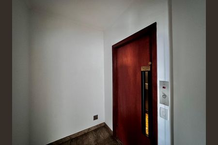 Apartamento para alugar com 161m², 2 quartos e 3 vagas Apartamento para alugar com 161m², 2 quartos e 3 vagasHall Social Apartamento