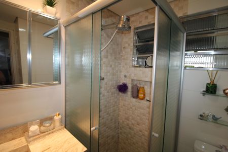 Apartamento à venda com 60m², 2 quartos e sem vagaBanheiro