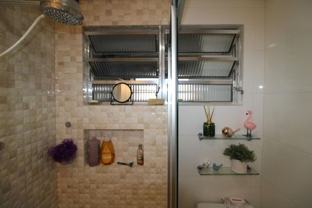 Apartamento à venda com 60m², 2 quartos e sem vagaBanheiro