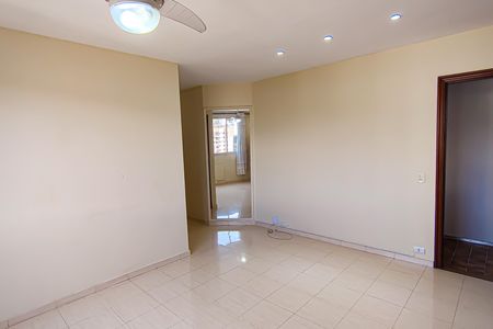 Apartamento à venda com 110m², 2 quartos e 1 vaga Apartamento à venda com 110m², 2 quartos e 1 vagaSala