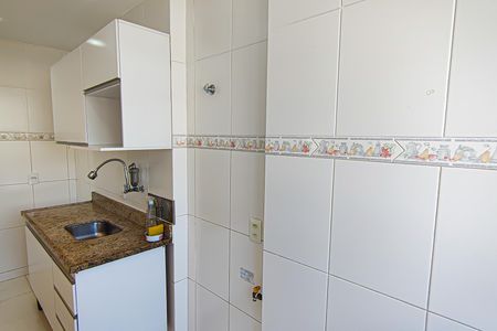 Apartamento à venda com 110m², 2 quartos e 1 vaga Apartamento à venda com 110m², 2 quartos e 1 vagaCozinha e Área de Serviço