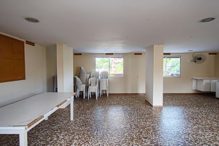 Apartamento à venda com 110m², 2 quartos e 1 vaga Apartamento à venda com 110m², 2 quartos e 1 vagaÁrea comum