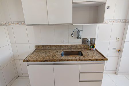 Apartamento à venda com 110m², 2 quartos e 1 vaga Apartamento à venda com 110m², 2 quartos e 1 vagaCozinha e Área de Serviço