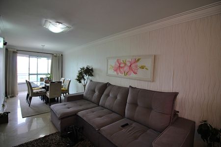 Apartamento à venda com 84m², 2 quartos e 2 vagasSala 