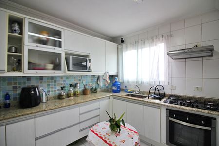 Apartamento à venda com 84m², 2 quartos e 2 vagasCozinha