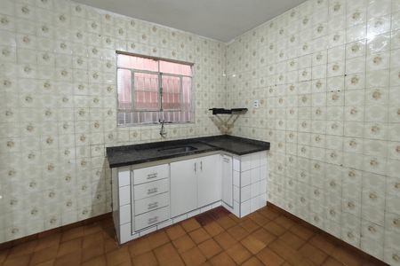 Casa à venda com 77m², 2 quartos e 1 vaga Casa à venda com 77m², 2 quartos e 1 vagaCozinha