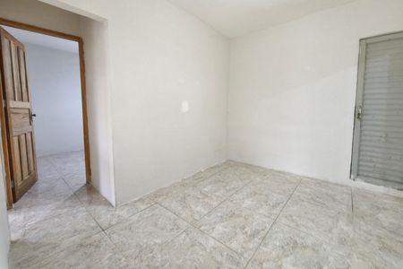 Casa à venda com 77m², 2 quartos e 1 vaga Casa à venda com 77m², 2 quartos e 1 vagaSala