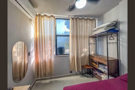 Apartamento à venda com 41m², 1 quarto e 1 vagaSala/Quarto