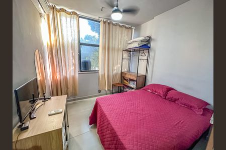 Apartamento à venda com 41m², 1 quarto e 1 vagaSala/Quarto