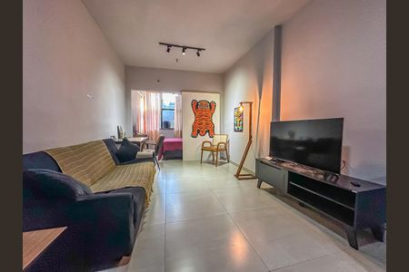 Apartamento à venda com 41m², 1 quarto e 1 vagaSala/Quarto