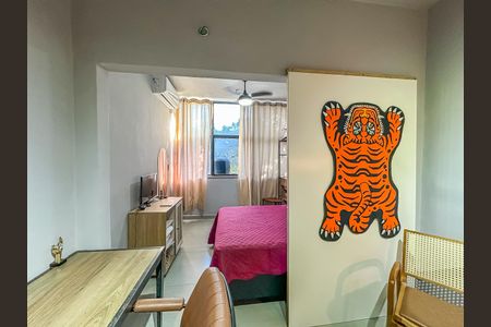 Apartamento à venda com 41m², 1 quarto e 1 vagaSala/Quarto