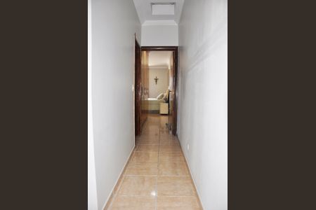 Casa à venda com 250m², 3 quartos e 5 vagas Casa à venda com 250m², 3 quartos e 5 vagasCorredor Quartos