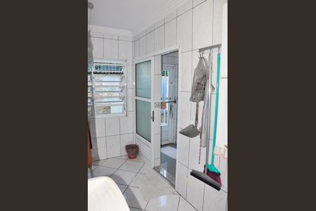 Casa à venda com 250m², 3 quartos e 5 vagas Casa à venda com 250m², 3 quartos e 5 vagasÁrea de Serviço