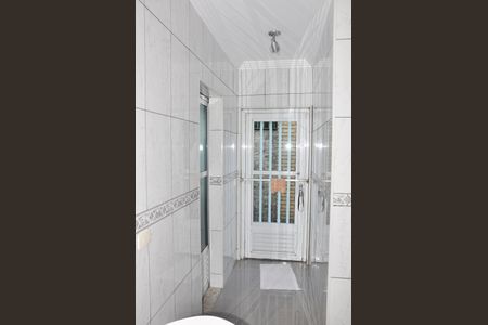 Casa à venda com 250m², 3 quartos e 5 vagas Casa à venda com 250m², 3 quartos e 5 vagasDetalhe - Corredor