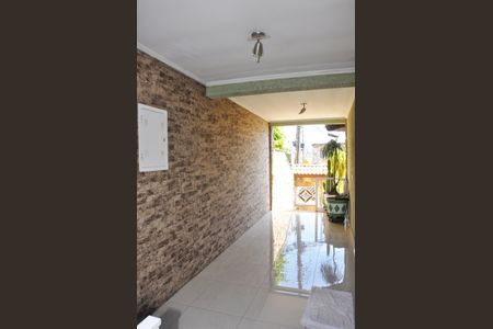 Casa à venda com 250m², 3 quartos e 5 vagas Casa à venda com 250m², 3 quartos e 5 vagasHall de Entrada