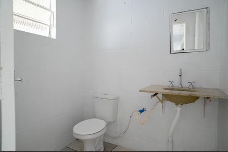 Casa para alugar com 33m², 2 quartos e sem vagaBanheiro