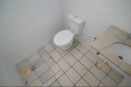 Casa para alugar com 33m², 2 quartos e sem vagaBanheiro